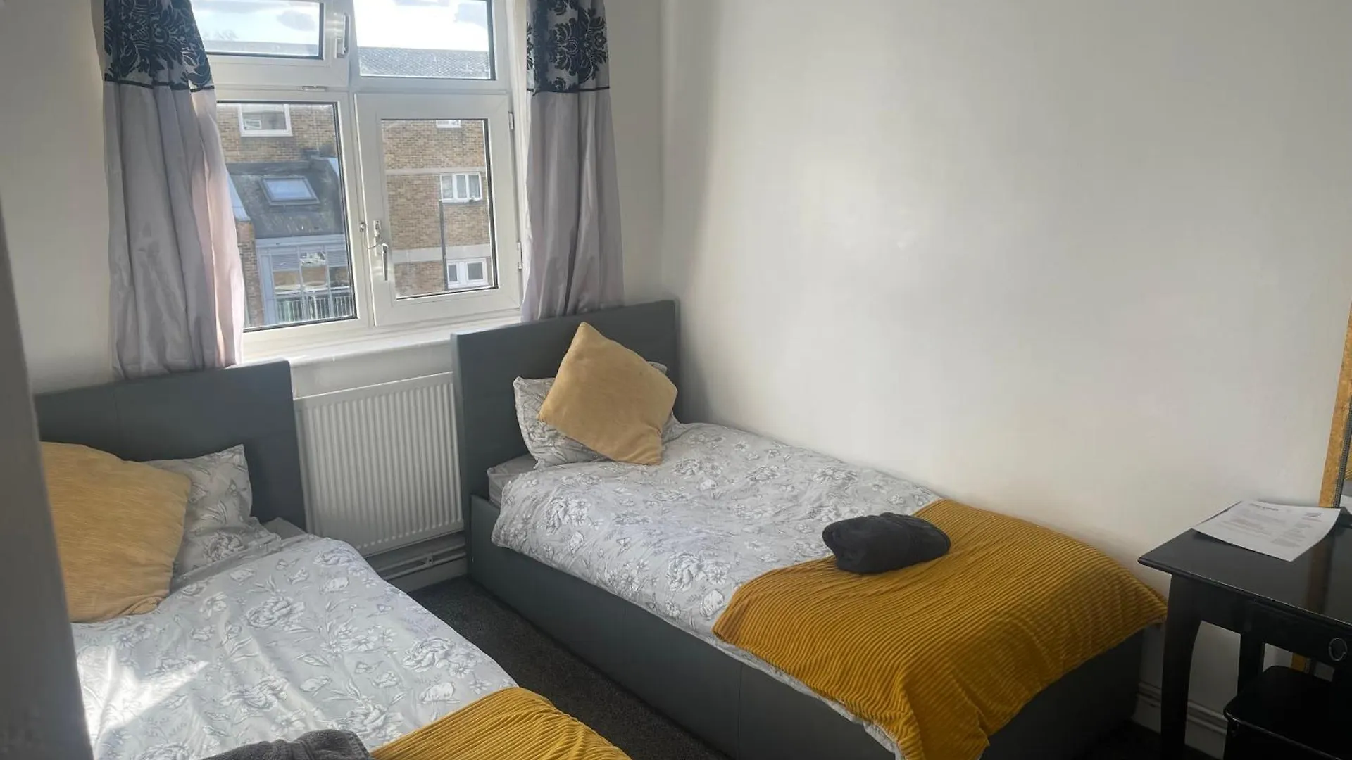 London Budget Maisonette